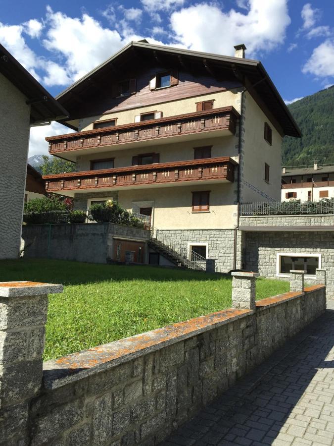 Casa Bracchi Apartment Valdisotto Exterior photo